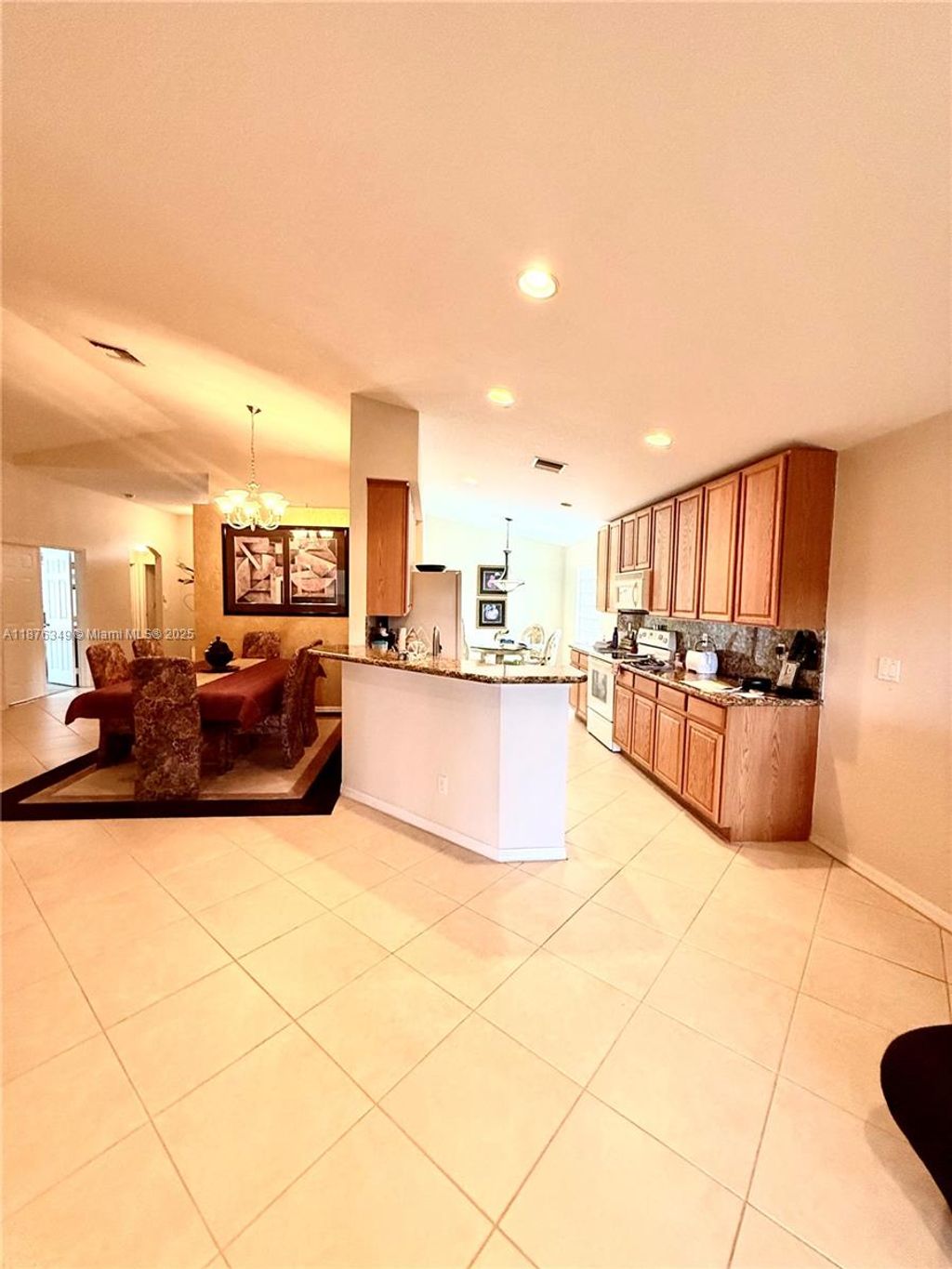 Photo of 12172 La Vita Way, Boynton Beach, FL 33437 (MLS # A11876349)