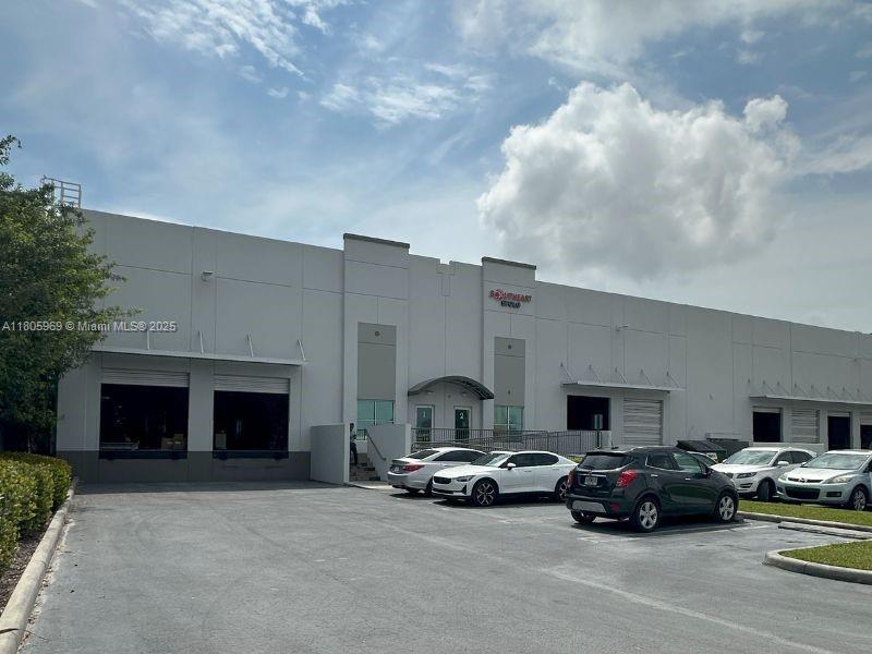 An excellent opportunity to sublease 7,800 SF warehouse space in Medley. Available for immediate occupancy with 920 SF open layout office and 6,880SF warehouse. It has 2 docks, fire-sprinklers, 23' clear ceiling height and easy access to Turnpike/Okeechobee. Racks can stay as well. Sublease expires May 31st, 2027