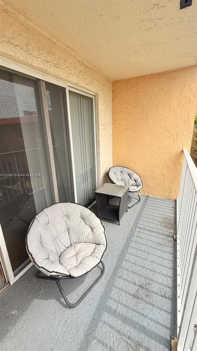 DORAL GARDENS II CONDO - Residential