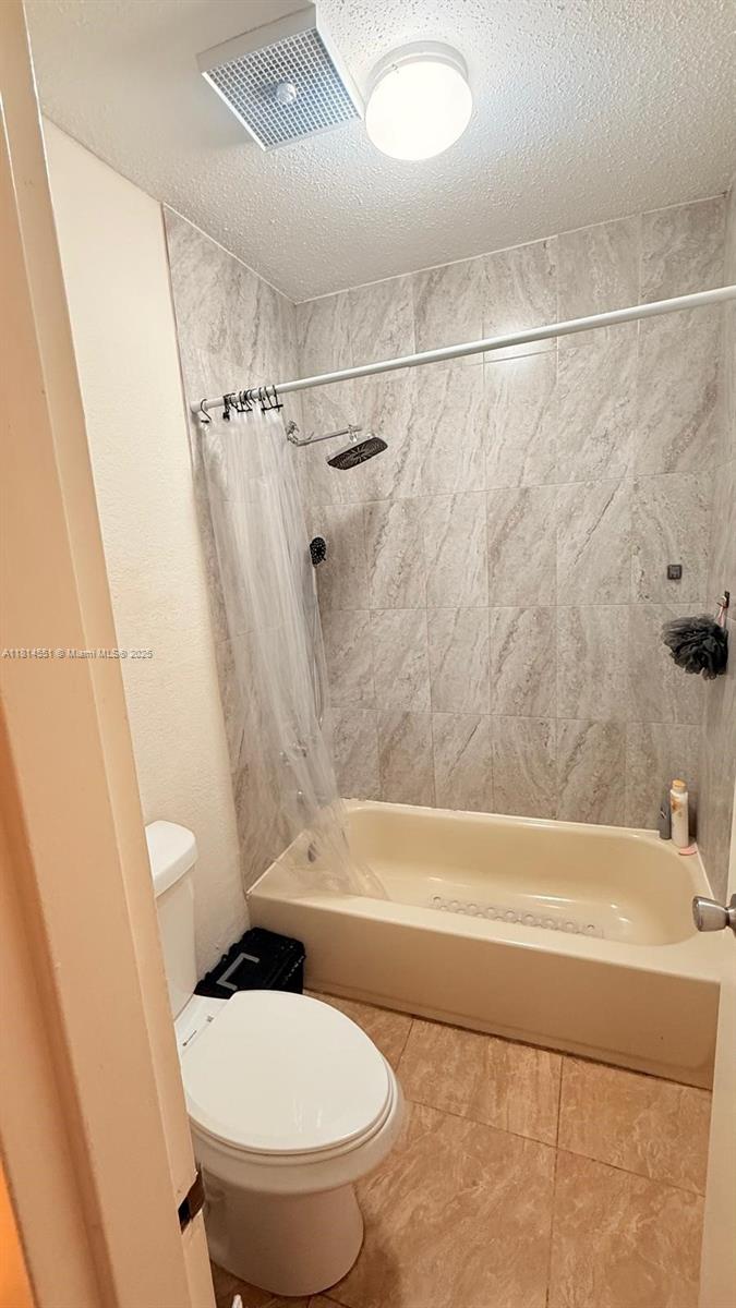 DORAL GARDENS II CONDO - Residential
