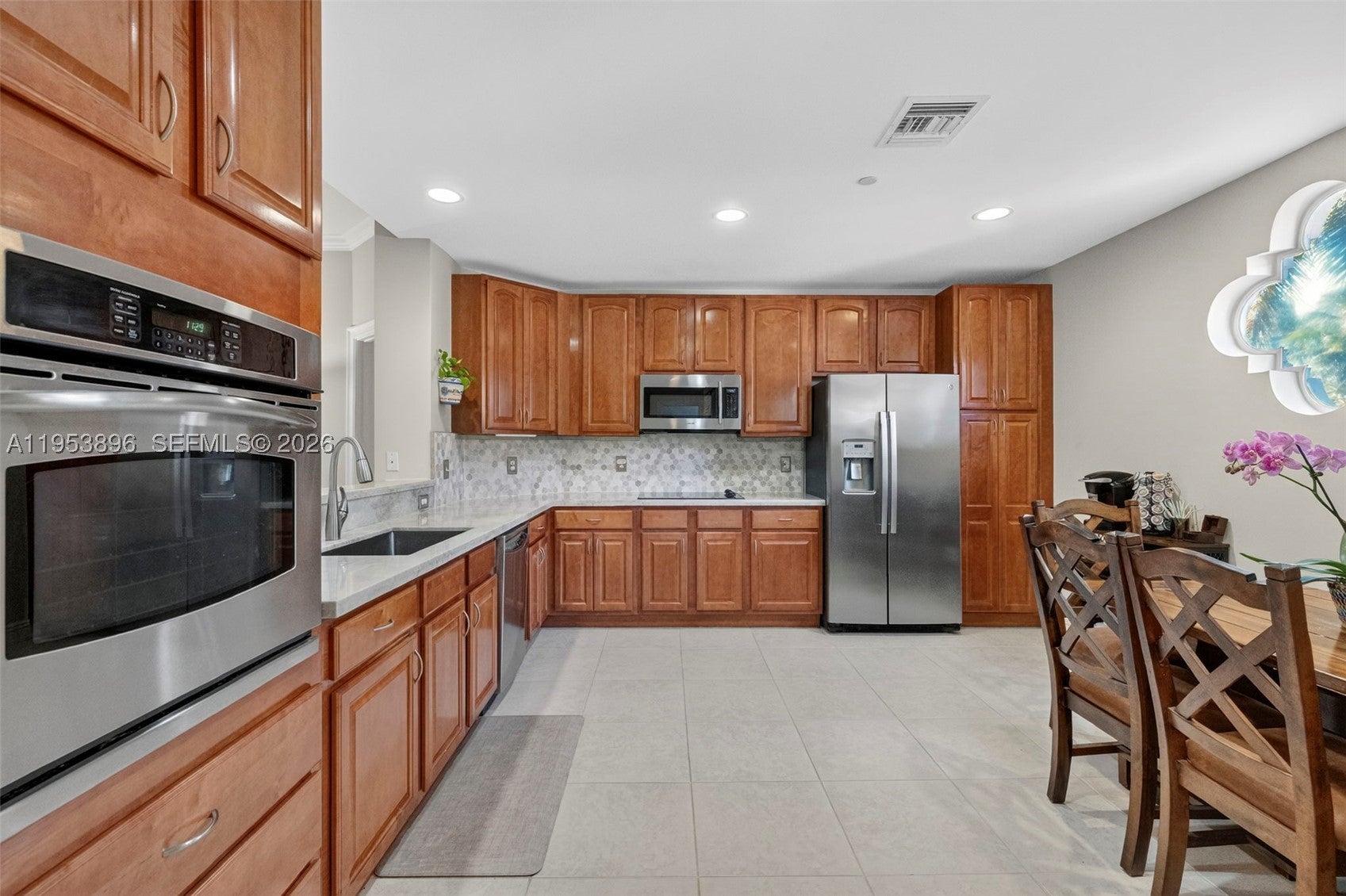 View photos, virtual tours, details... 16135 Emerald Estates Dr 162