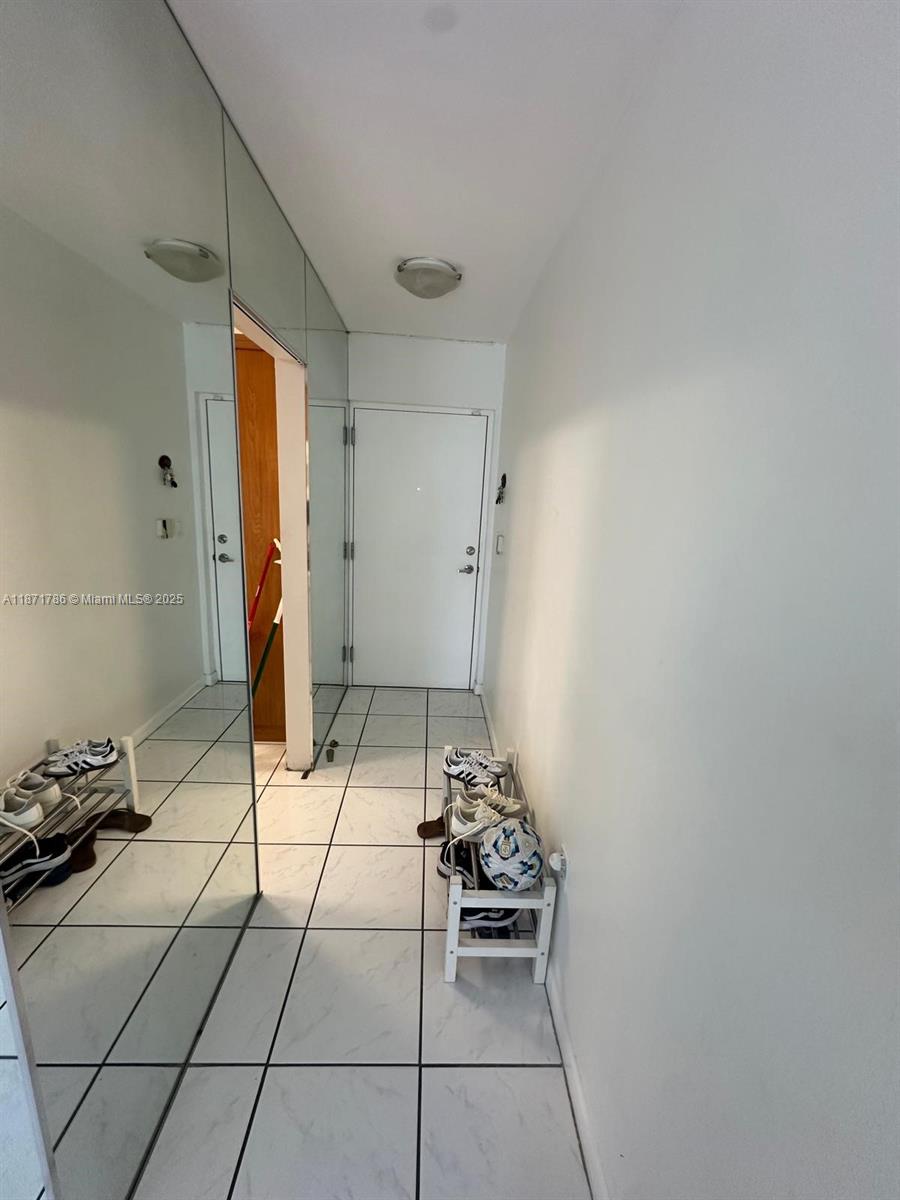 750 Michigan Ave 204