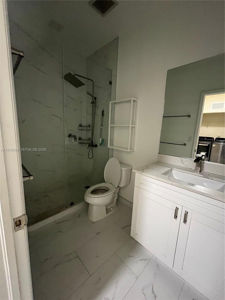 SILVER PALM EAST SEC THRE - Residential