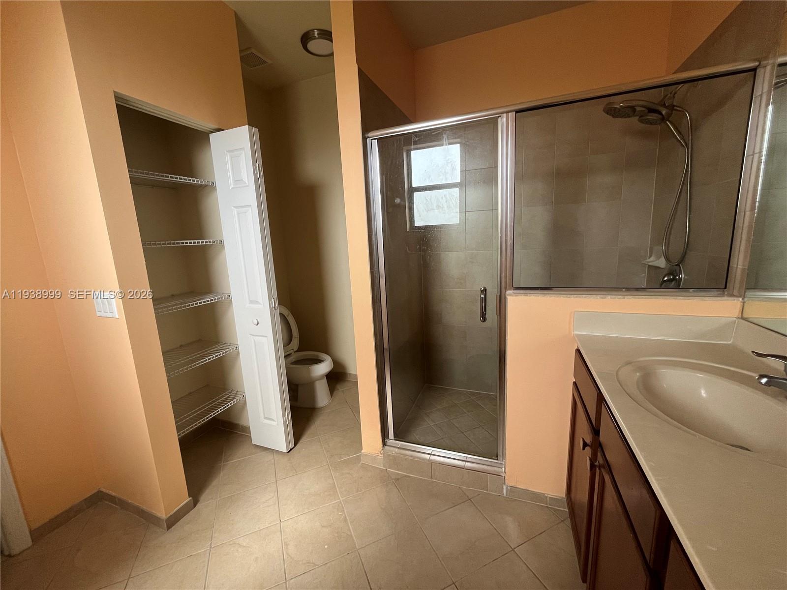 SILVER PALM EAST SEC THRE - Residential