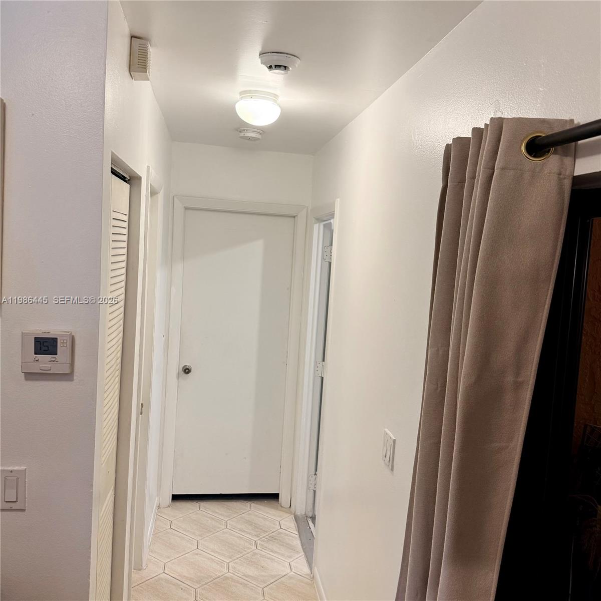 FOUR PALM LAKES AT PEMBRO - Residential