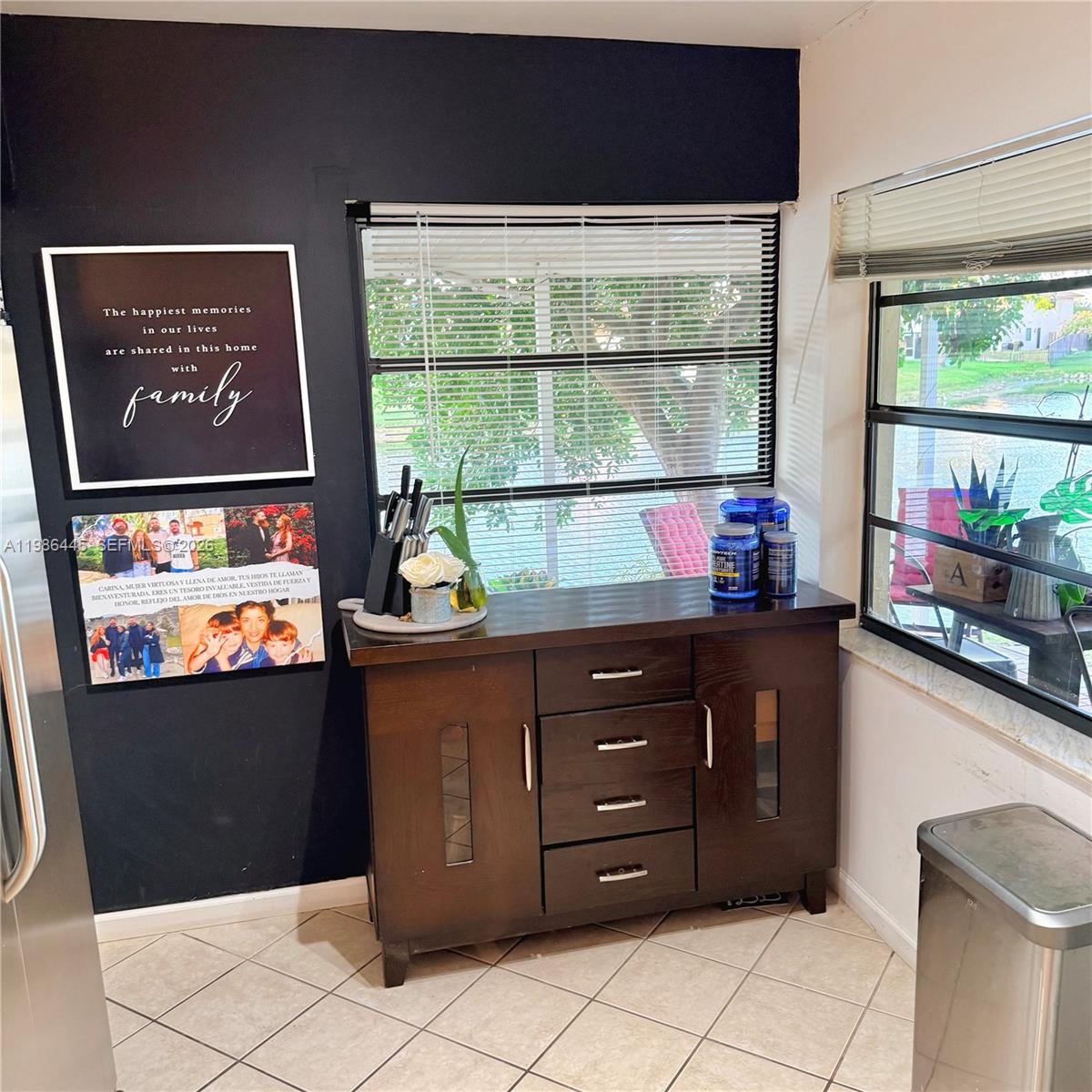 FOUR PALM LAKES AT PEMBRO - Residential