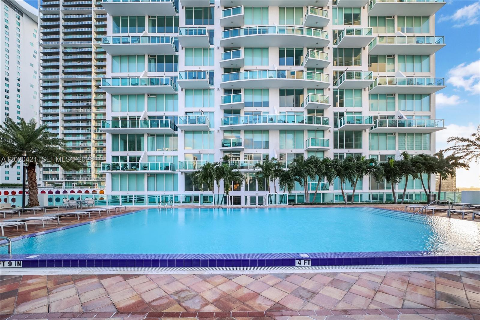BRICKELL ON THE RIVER S T - Residential