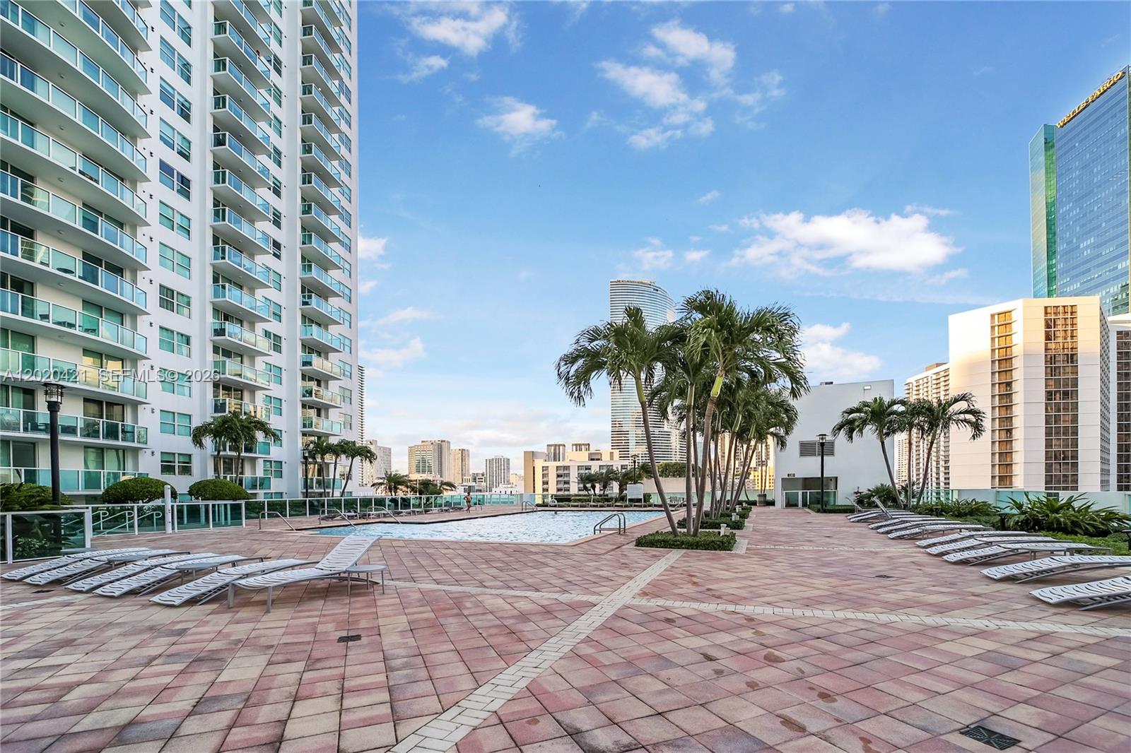 BRICKELL ON THE RIVER S T - Residential