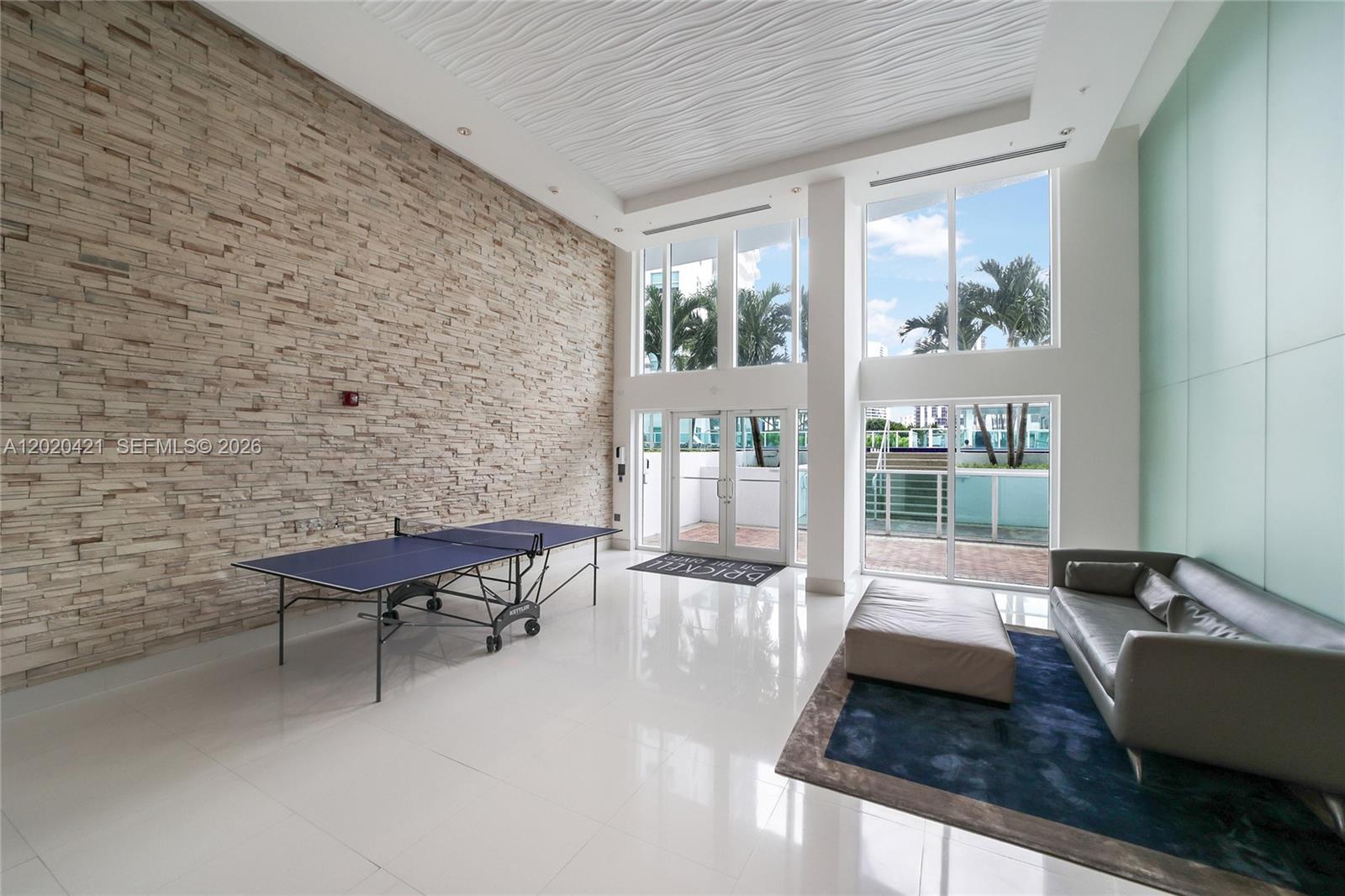 BRICKELL ON THE RIVER S T - Residential