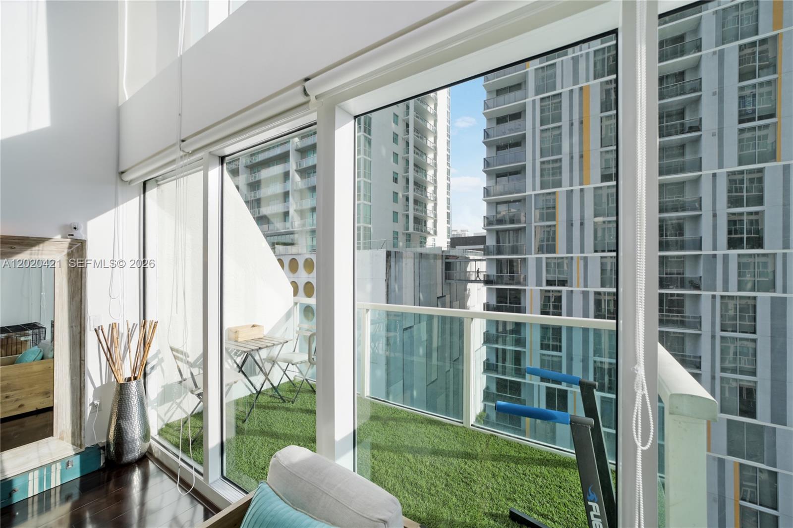 BRICKELL ON THE RIVER S T - Residential