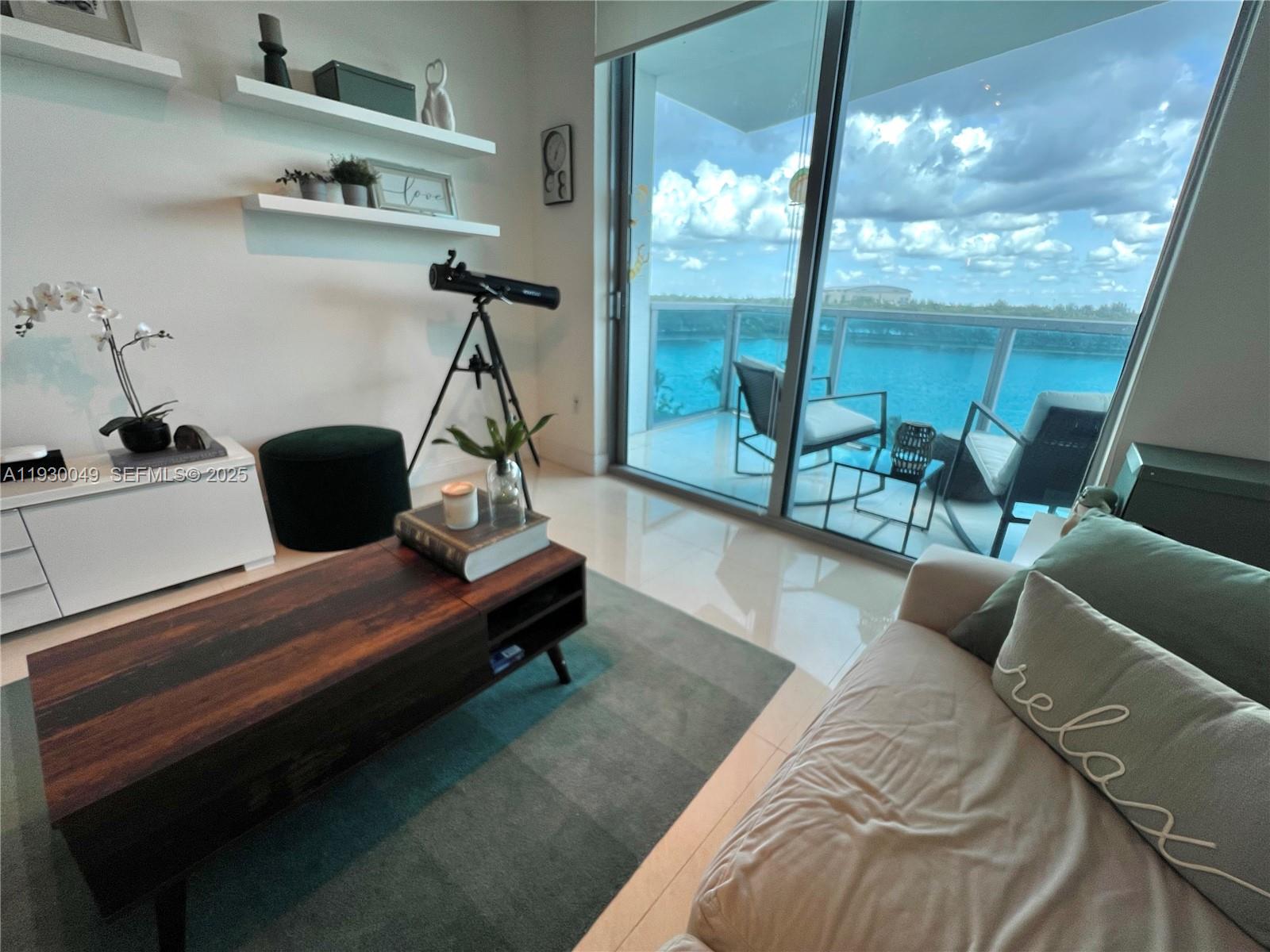 TAO SAWGRASS CONDOMINIUM - Residential