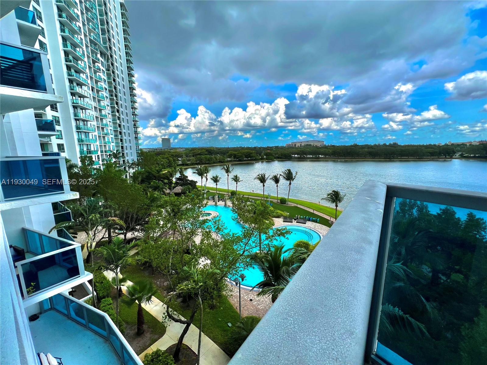 TAO SAWGRASS CONDOMINIUM - Residential