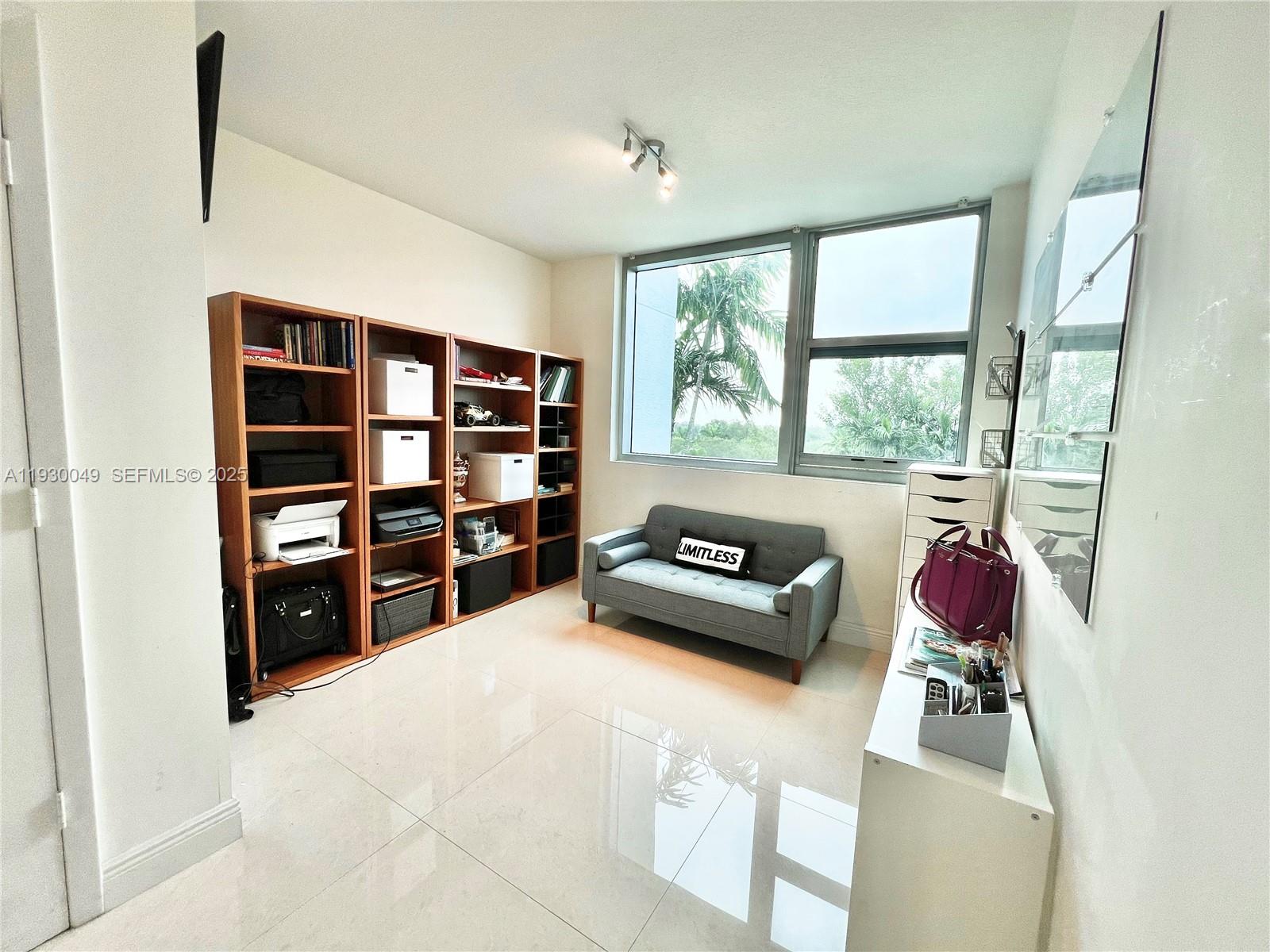 TAO SAWGRASS CONDOMINIUM - Residential