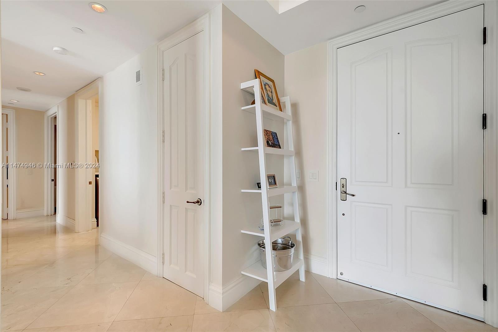 10295 COLLINS AVE RESDNTA - Residential