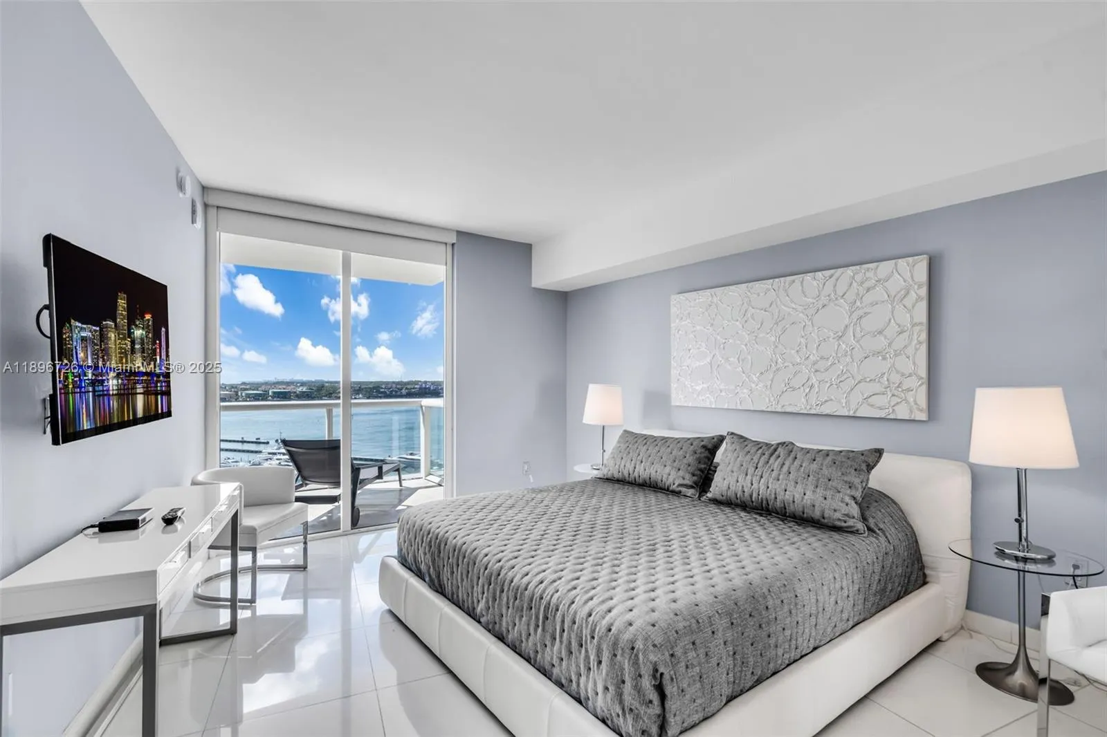 Miami Beach, Florida 33139, United States, 2 Bedrooms Bedrooms, ,3 BathroomsBathrooms,Residential,Active,228827