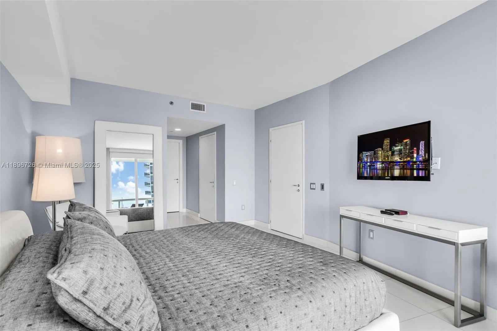 Miami Beach, Florida 33139, United States, 2 Bedrooms Bedrooms, ,3 BathroomsBathrooms,Residential,Active,228827