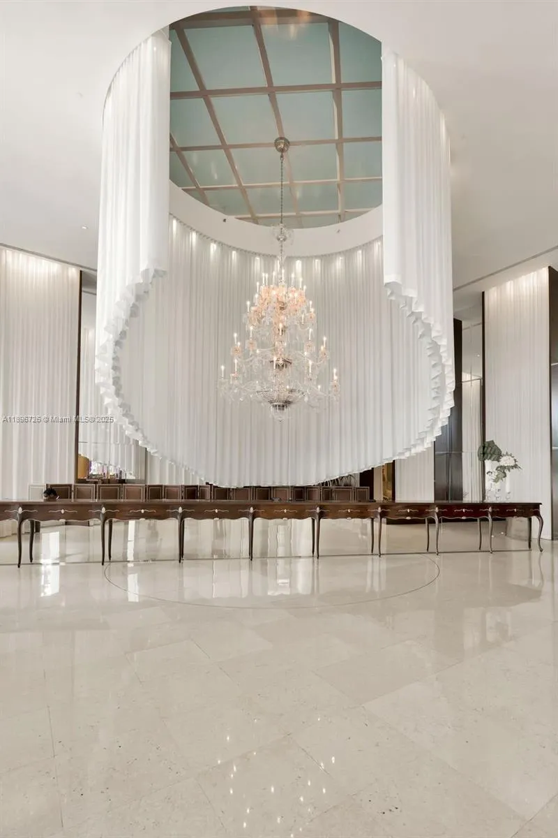 Miami Beach, Florida 33139, United States, 2 Bedrooms Bedrooms, ,3 BathroomsBathrooms,Residential,Active,228827