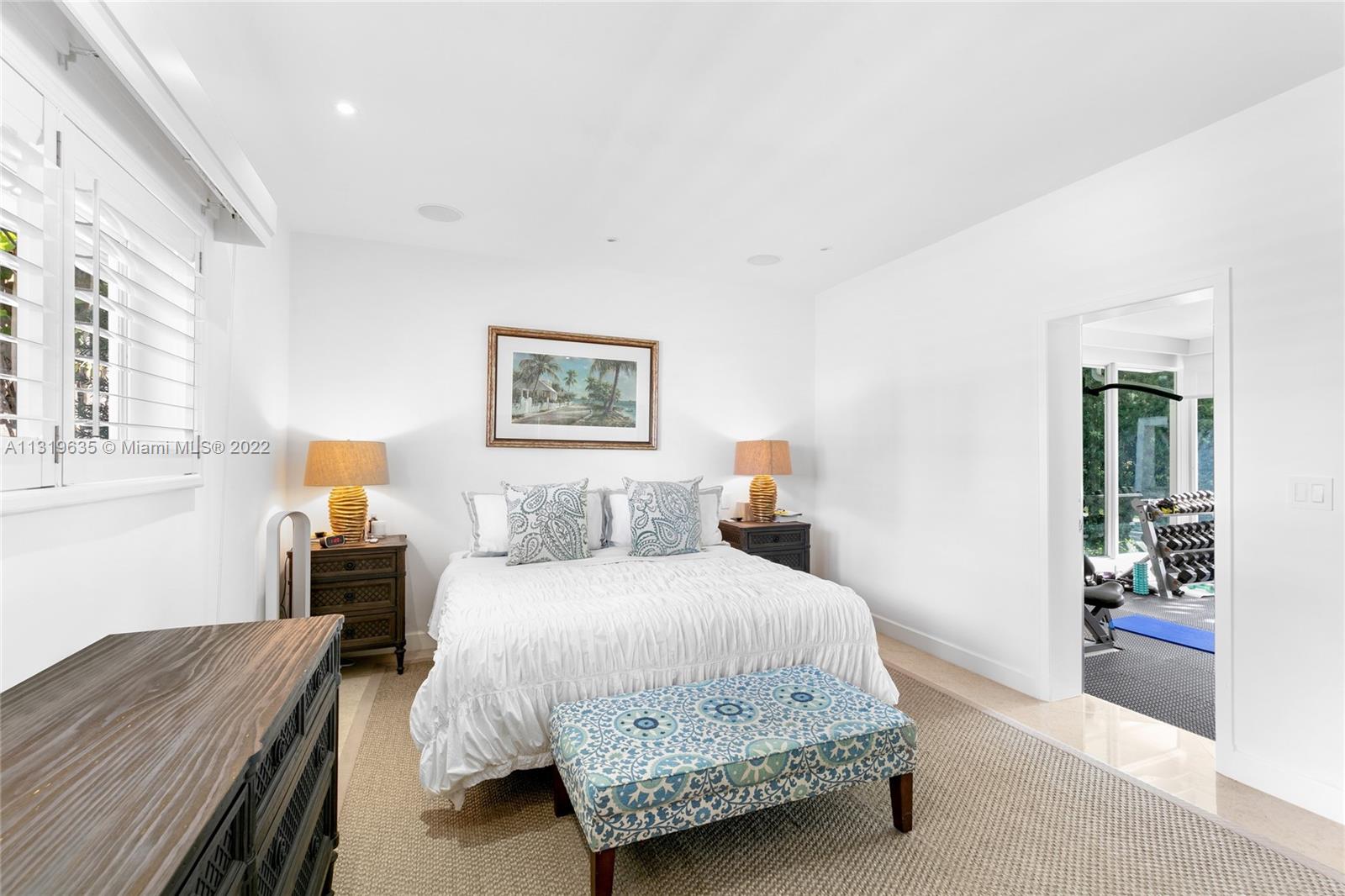 SUB OF LAGORCE ISLAND - Residential