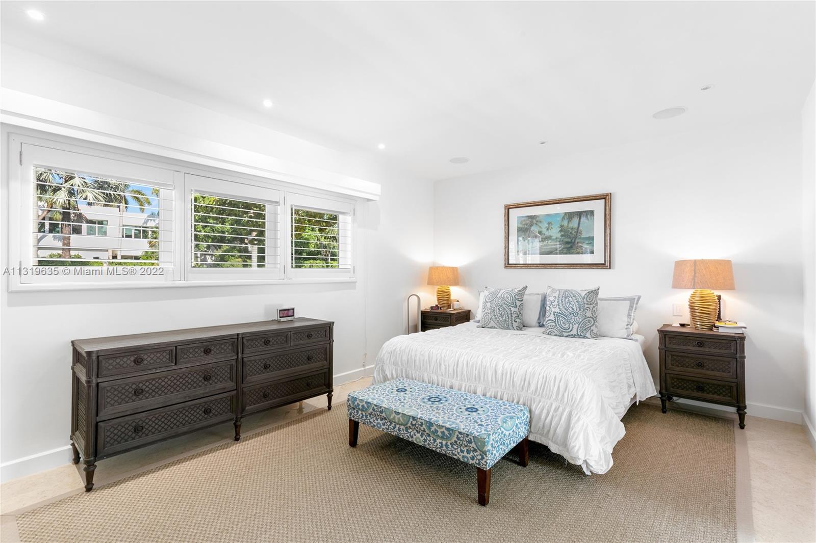 SUB OF LAGORCE ISLAND - Residential