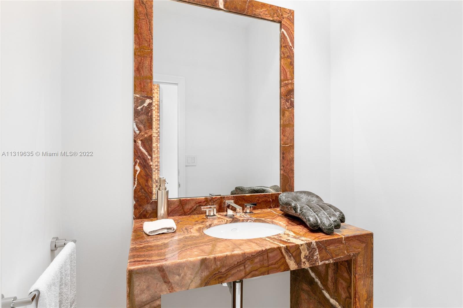 SUB OF LAGORCE ISLAND - Residential