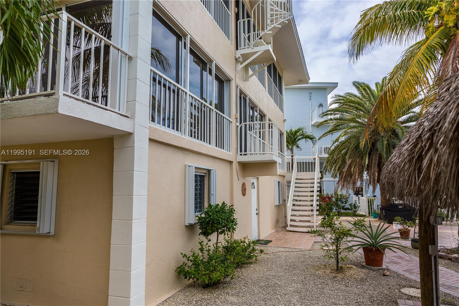 PLANTATION ISLAND - Residential