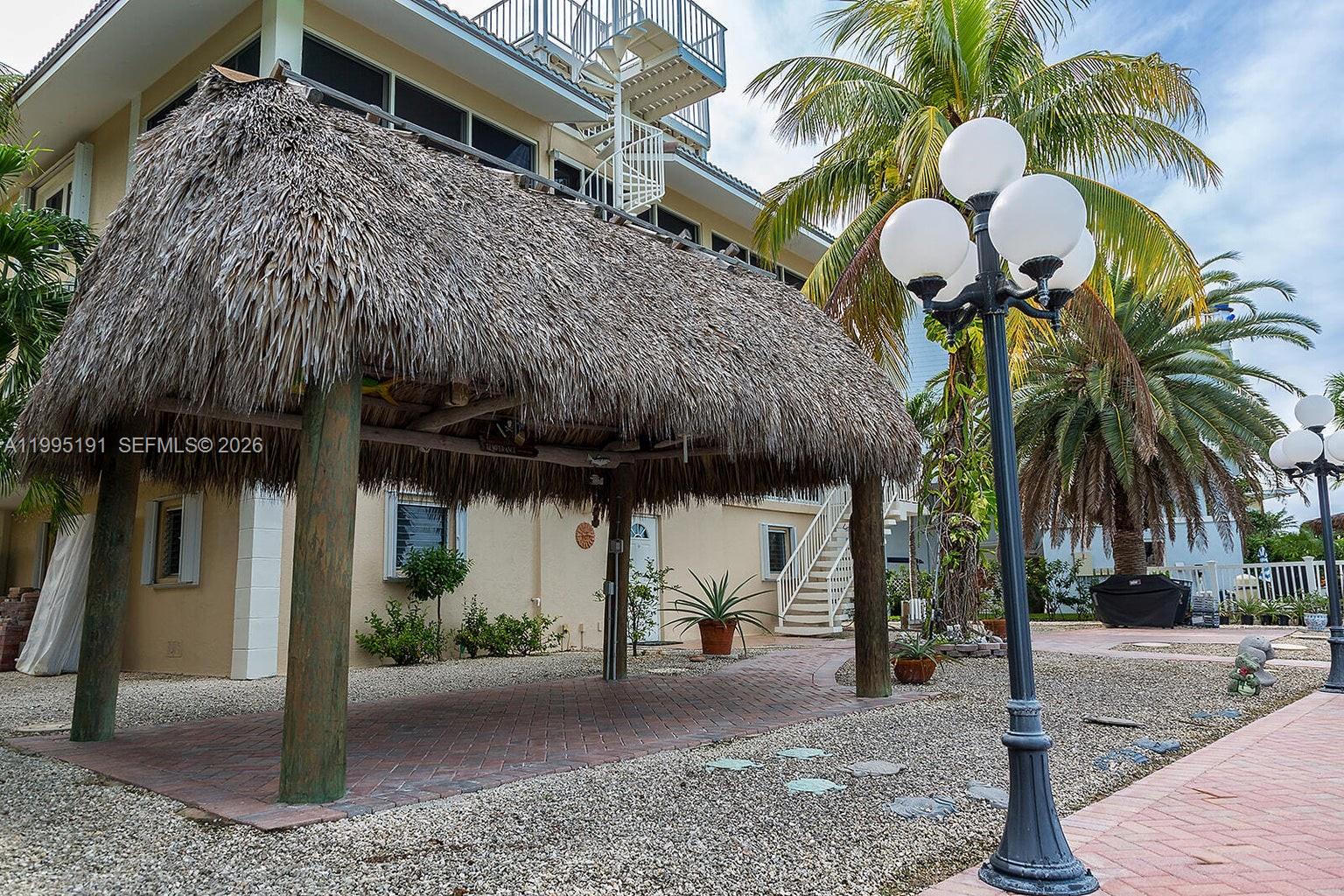 PLANTATION ISLAND - Residential