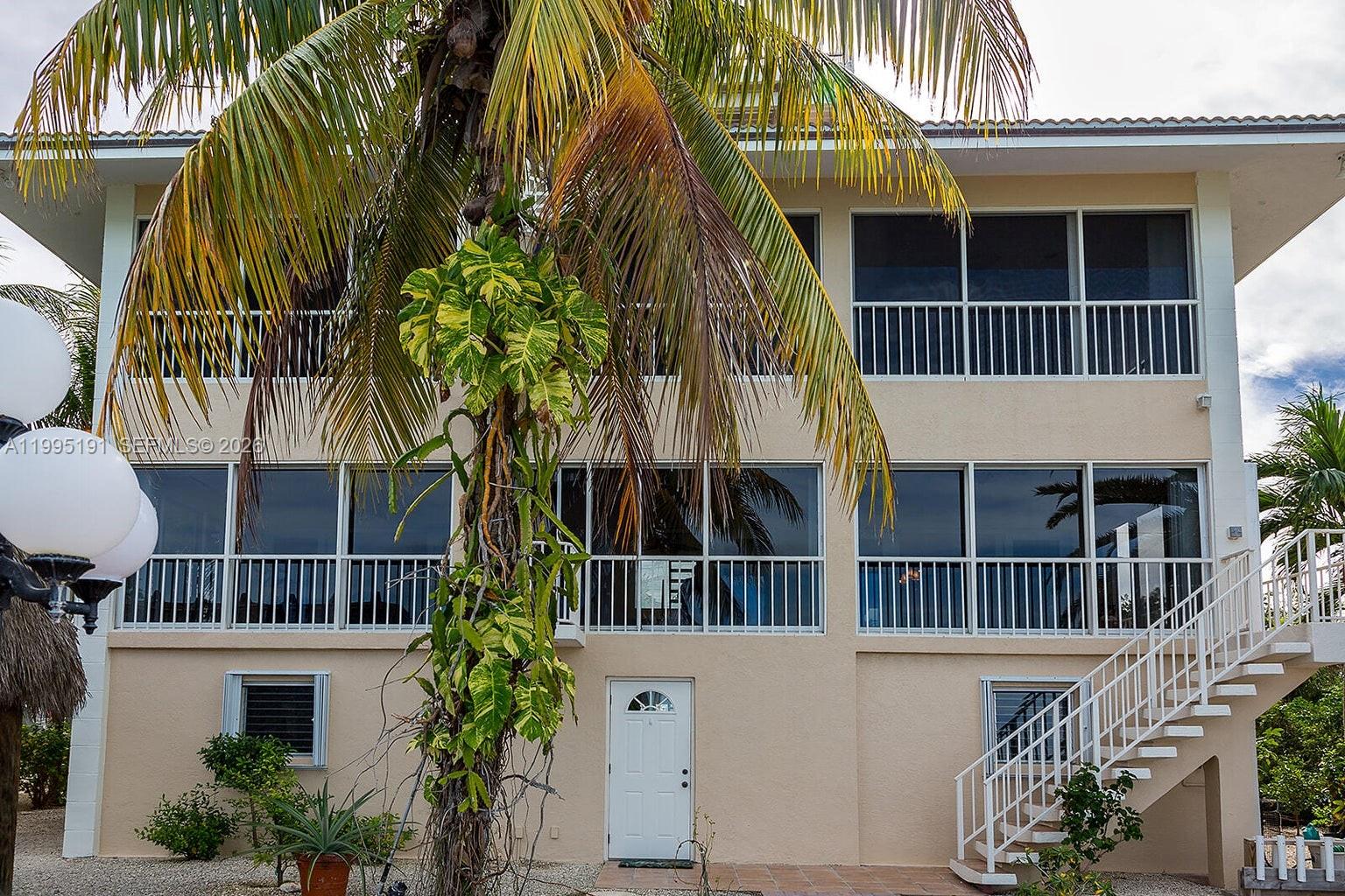 PLANTATION ISLAND - Residential
