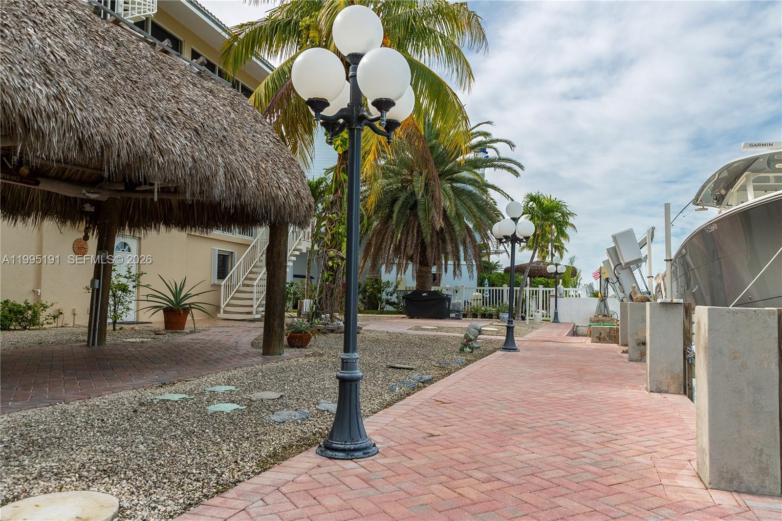 PLANTATION ISLAND - Residential