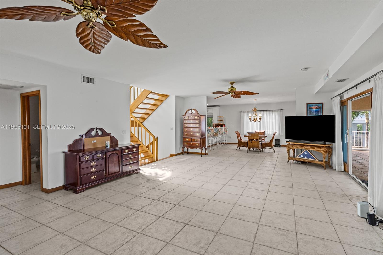PLANTATION ISLAND - Residential