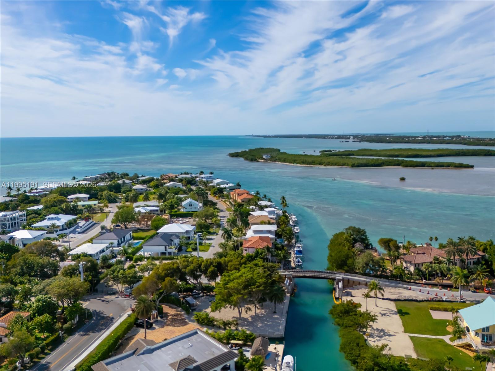 PLANTATION ISLAND - Residential