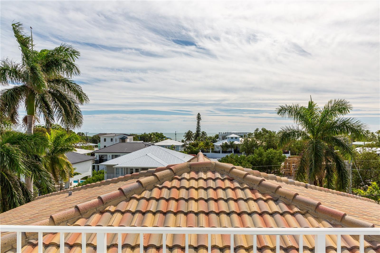 PLANTATION ISLAND - Residential