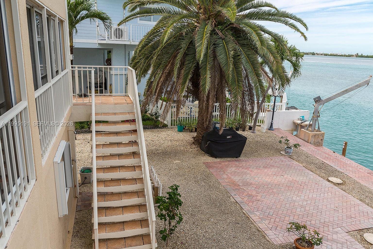 PLANTATION ISLAND - Residential