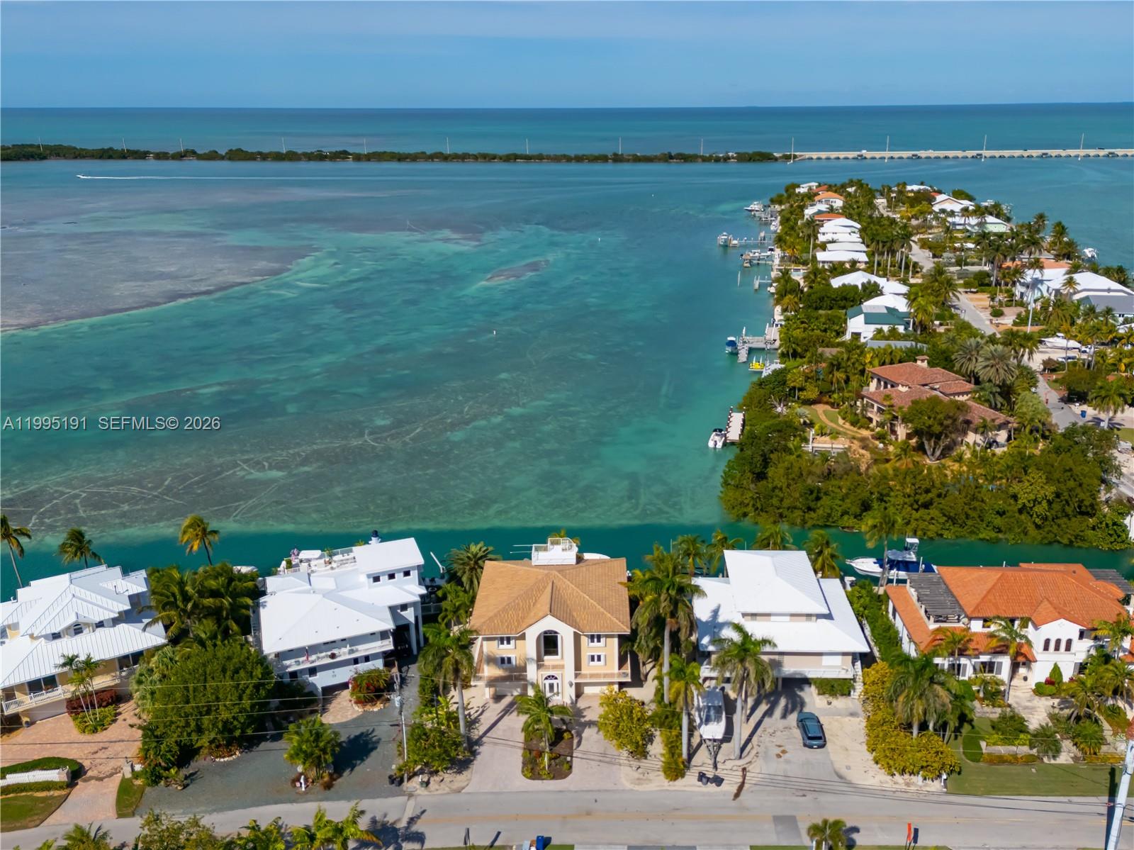 PLANTATION ISLAND - Residential