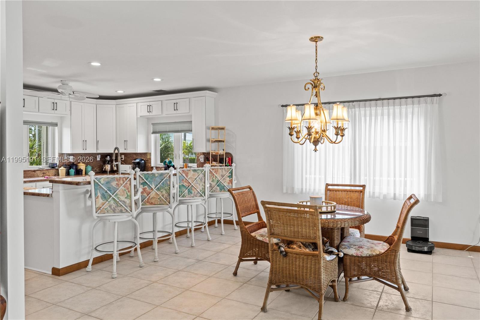 PLANTATION ISLAND - Residential