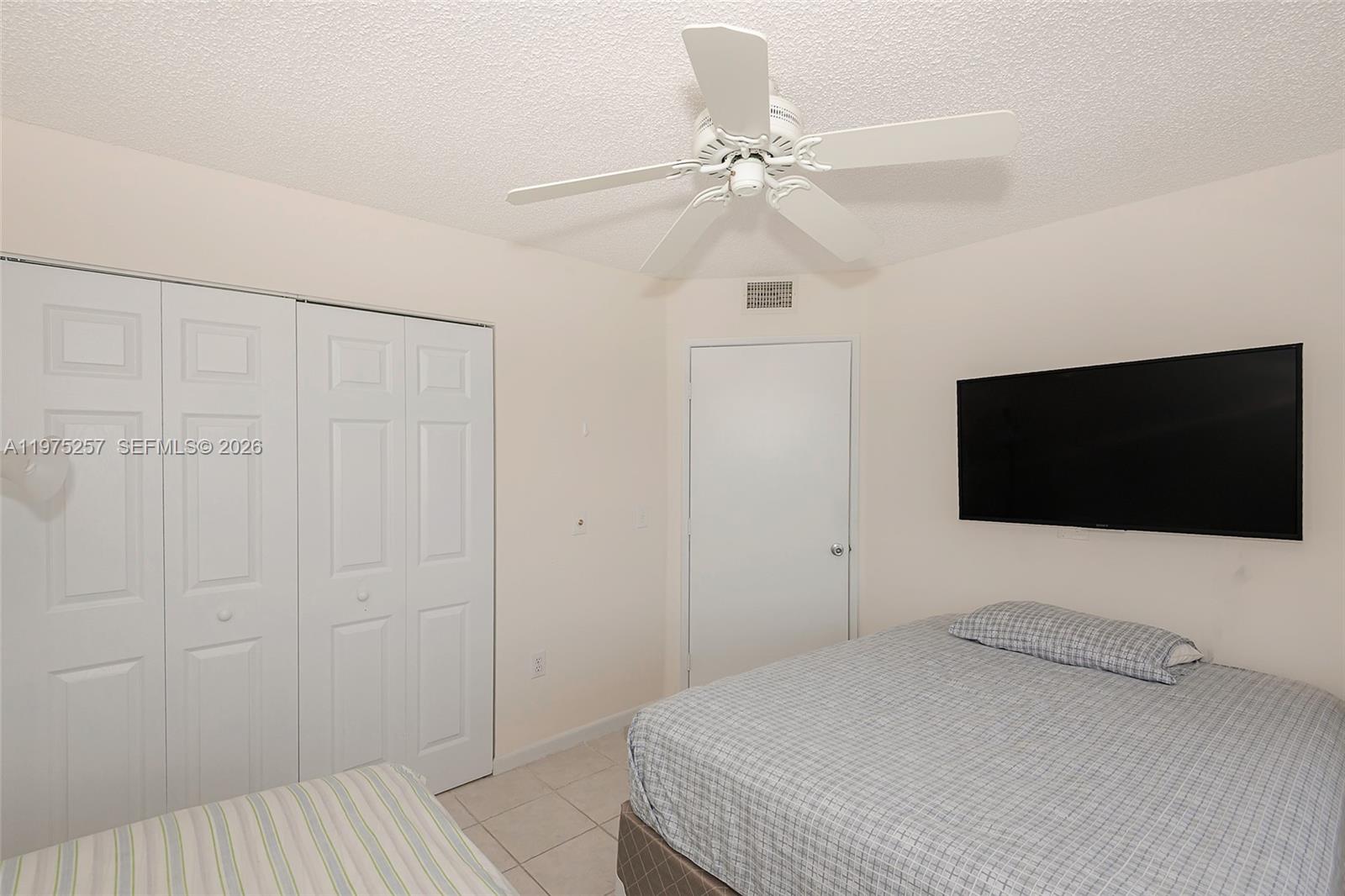 SUFFOLK AT CENTURY VILLAG - Residential