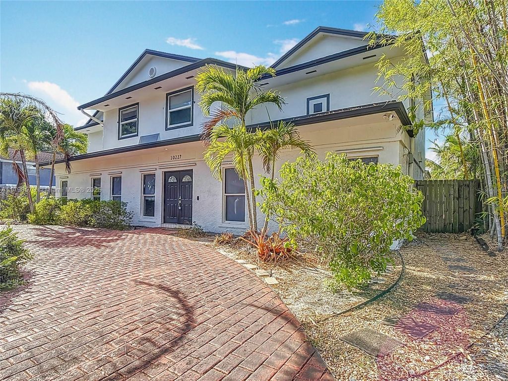 Photo of 10227 SW 53rd Ct, Cooper City, FL 33328 (MLS # A11798579)