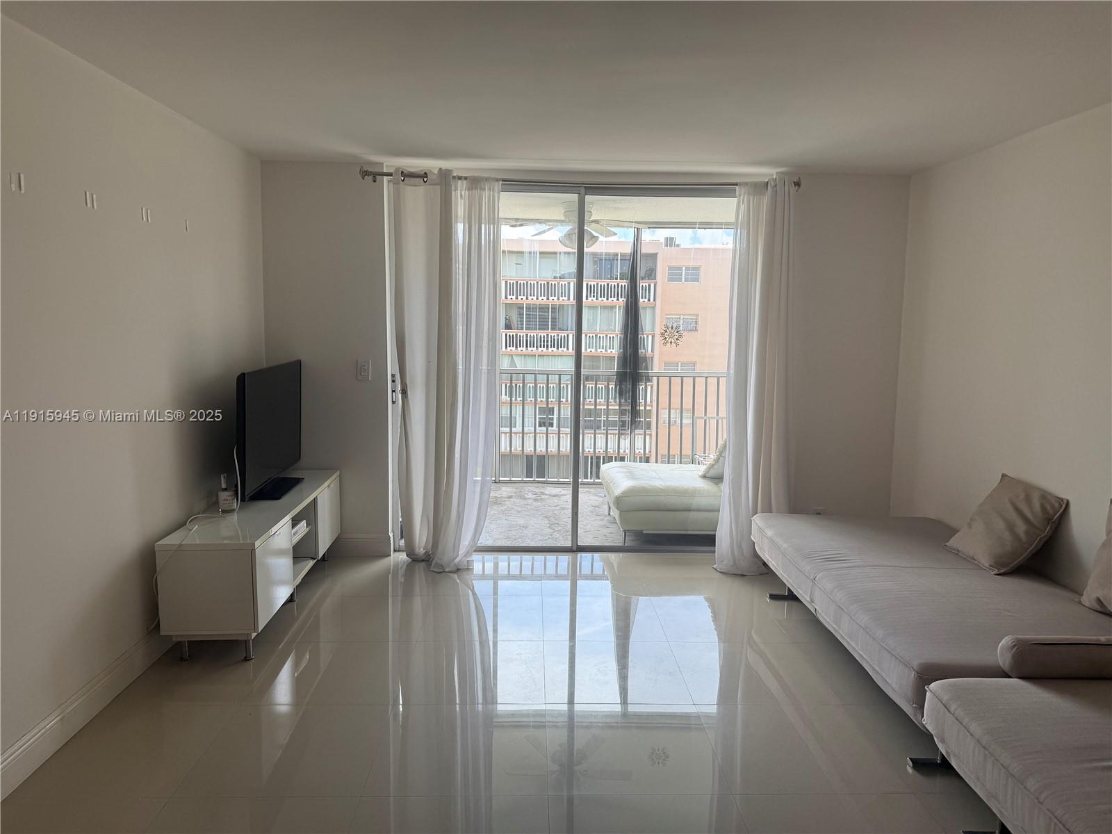 MEADOWBROOK TOWERS CONDO - Residential