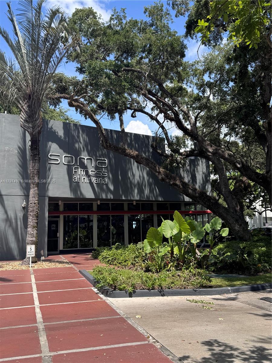 NIRVANA CONDO NO FOUR CON - Residential