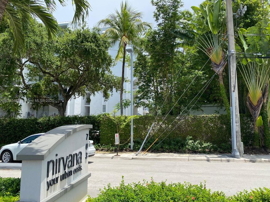 Luxurious 1/1 condo in Mimo District. Completely remodeled with top-of-the-line appliances: Wolf induction stove, Miele washer/dryer, built-in coffee machine, wine chiller, and tankless water heater. Unique urban oasis with bay water access, beach BBQ, beach volleyball, hammocks, SUP/kayak storage, 2 pools, jacuzzi, and fully equipped gym. Prime location near Design District, Midtown, and Wynwood. Contact us for a viewing.