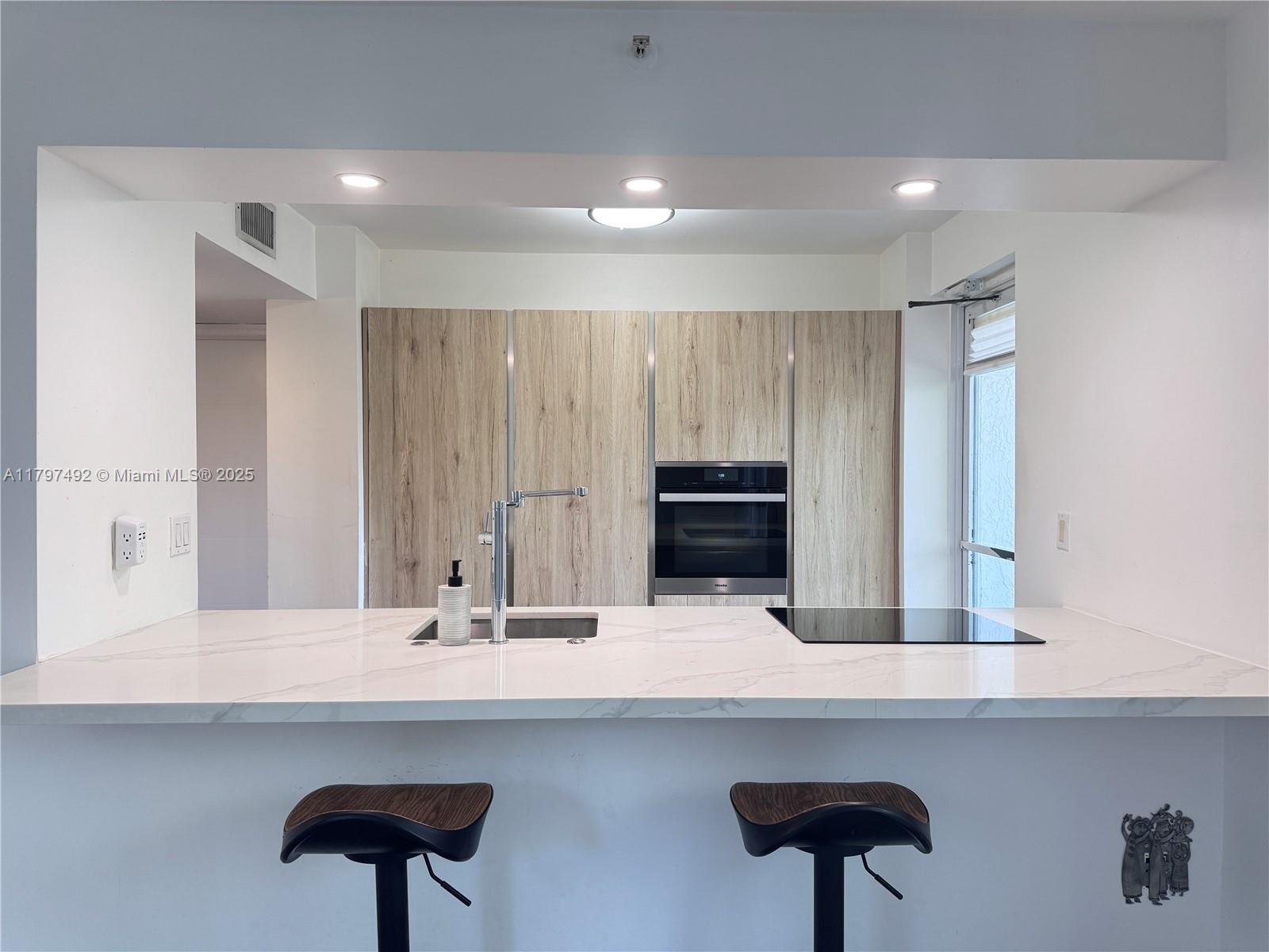 NIRVANA CONDO NO FOUR CON - Residential