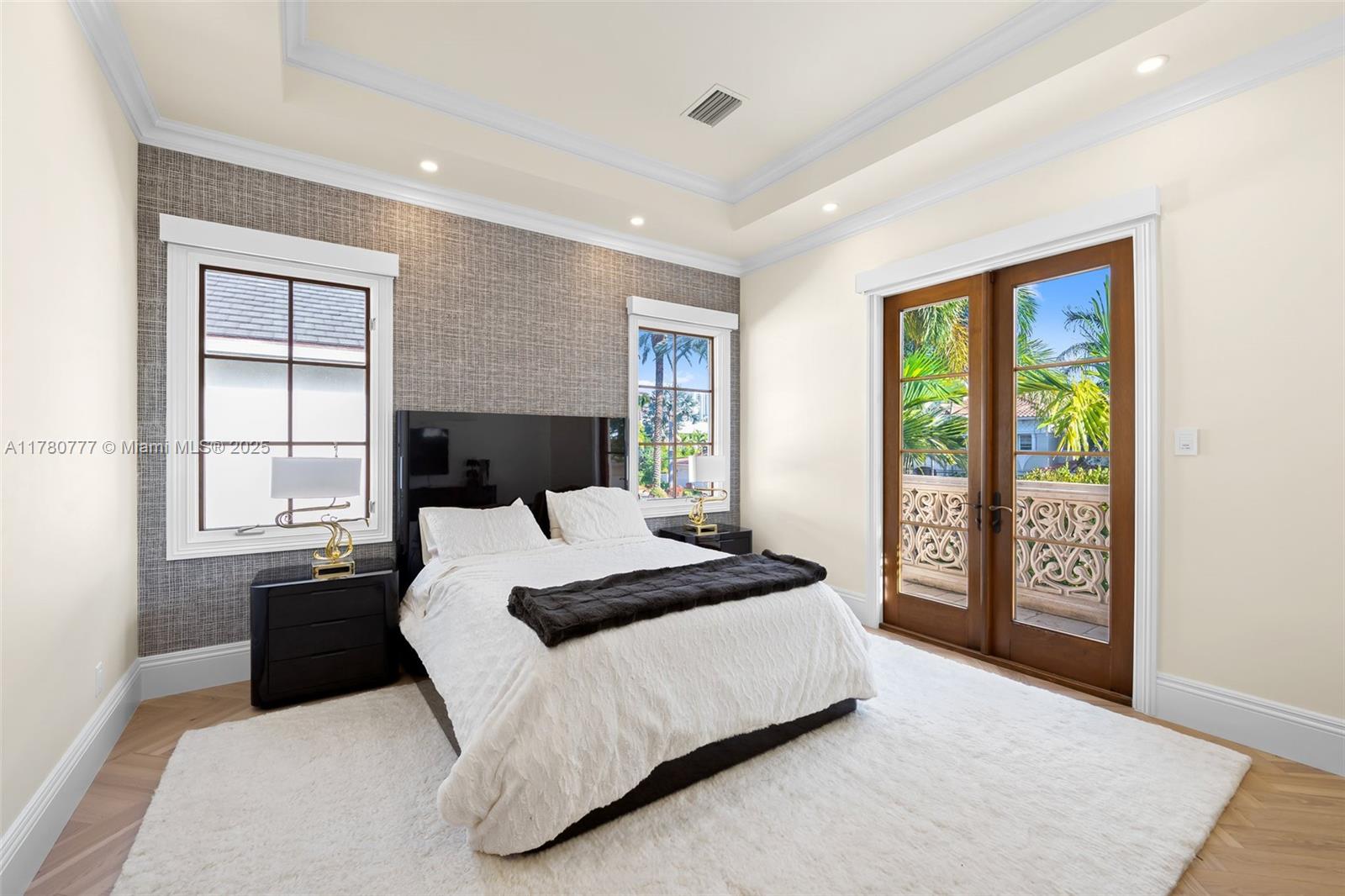 LAUDERDALE ISLES RE-AMEND - Residential
