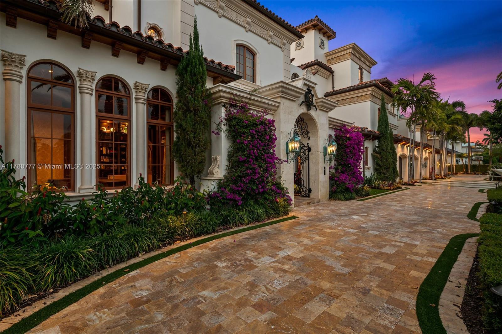 LAUDERDALE ISLES RE-AMEND - Residential