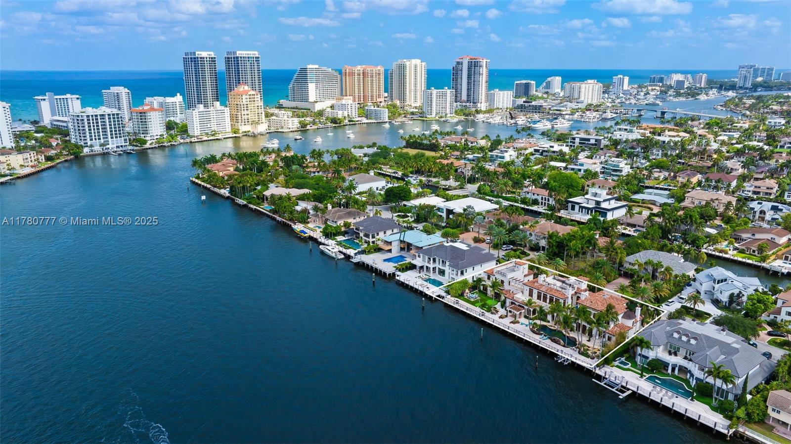 LAUDERDALE ISLES RE-AMEND - Residential