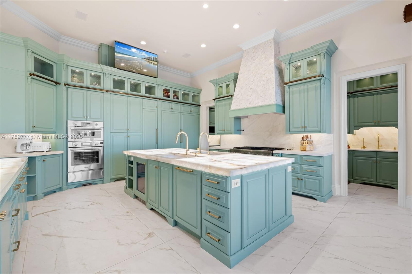 LAUDERDALE ISLES RE-AMEND - Residential