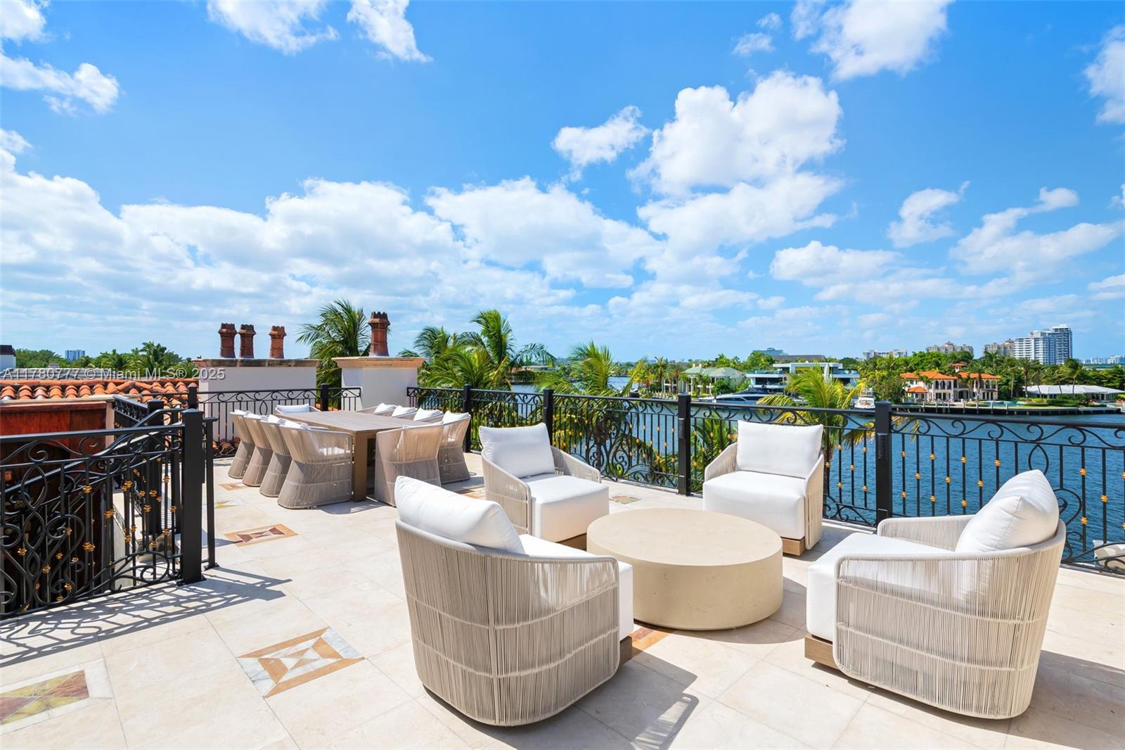 LAUDERDALE ISLES RE-AMEND - Residential
