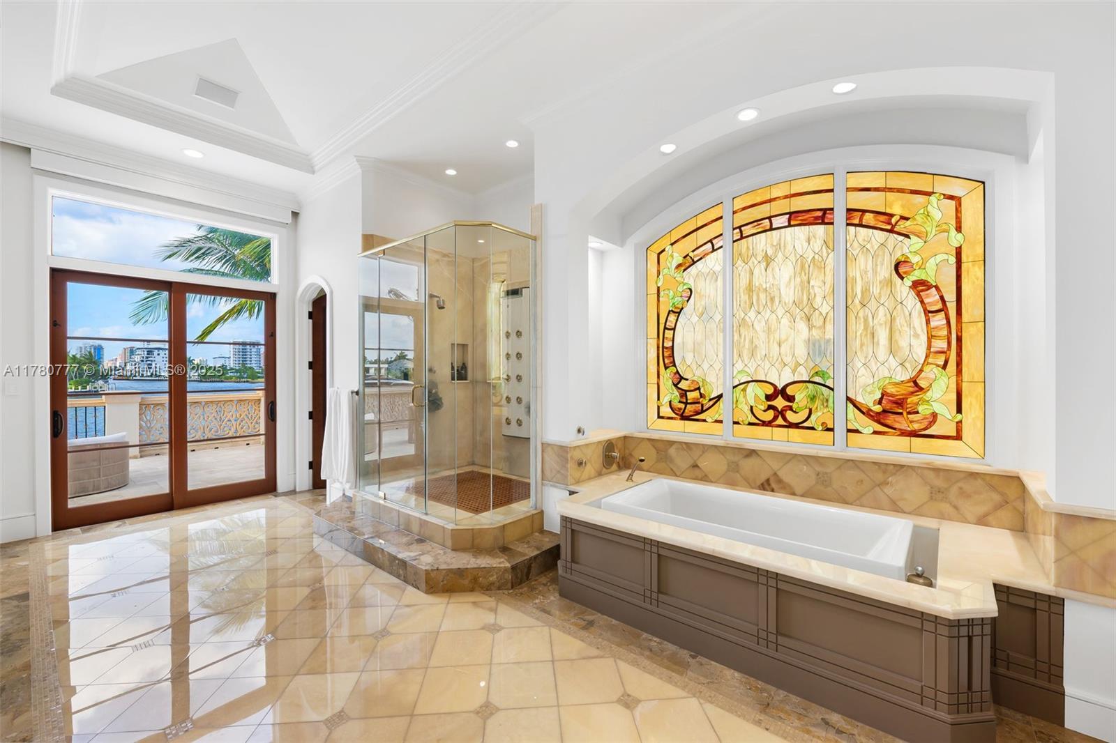 LAUDERDALE ISLES RE-AMEND - Residential