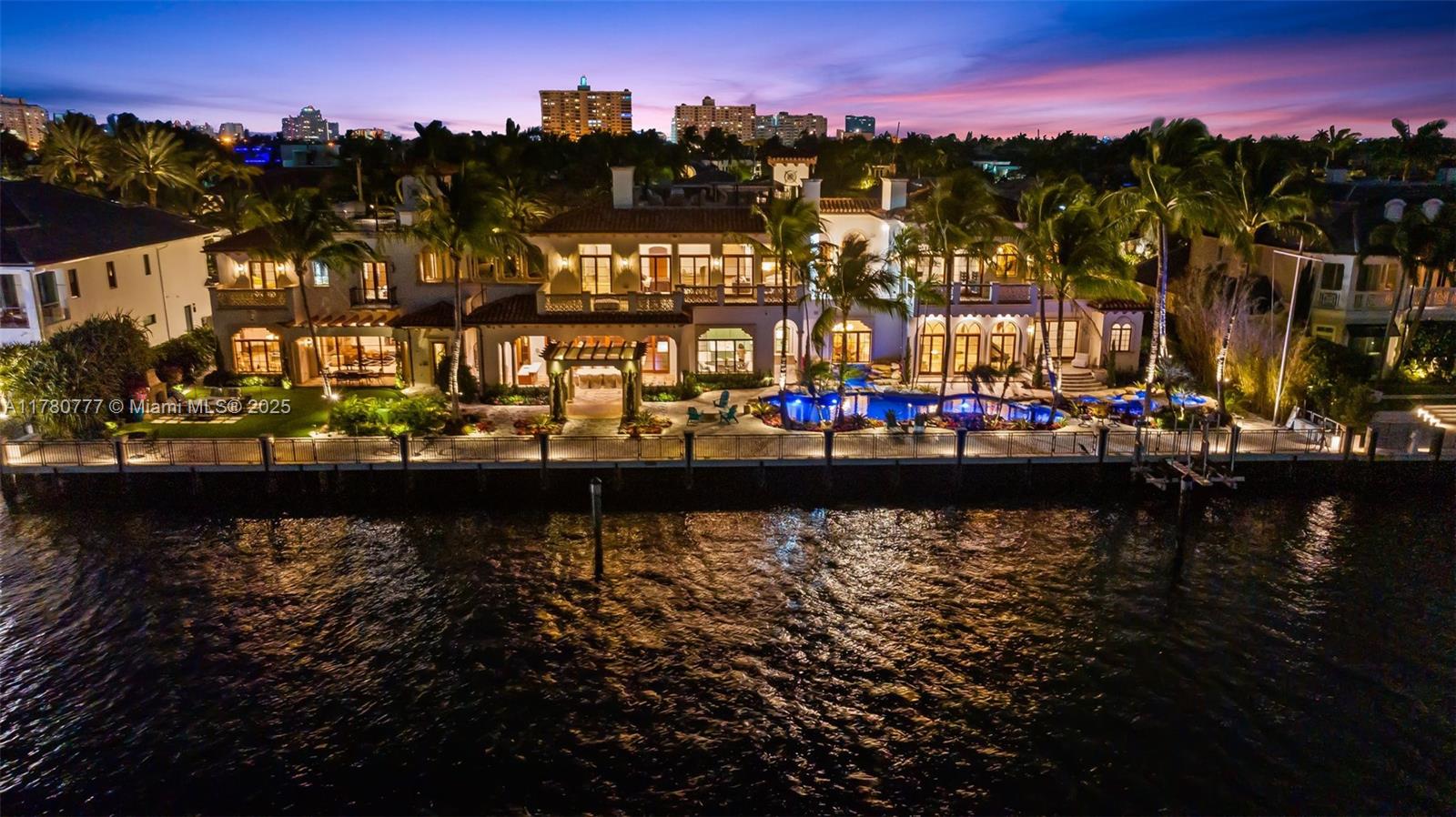 LAUDERDALE ISLES RE-AMEND - Residential