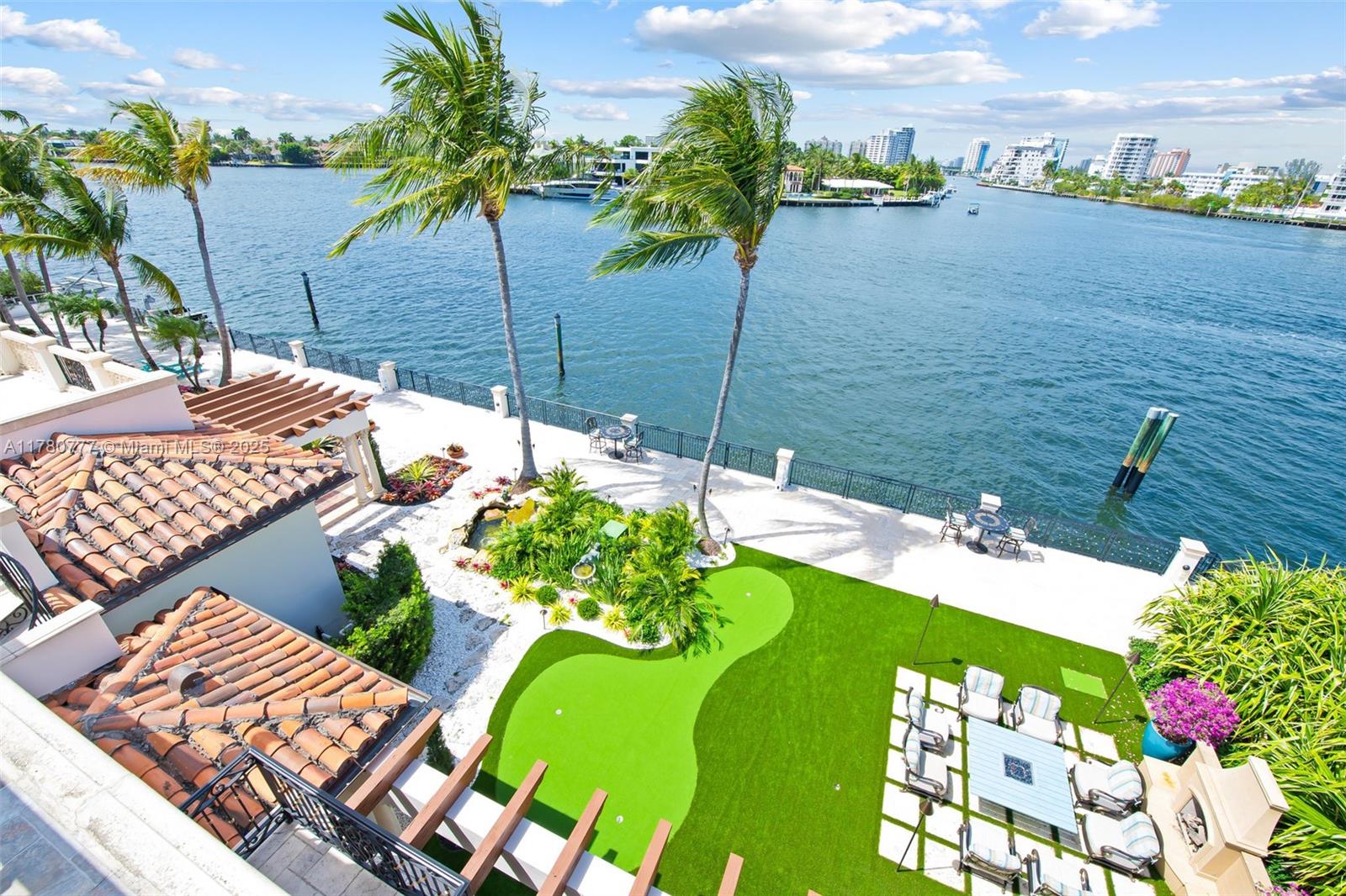 LAUDERDALE ISLES RE-AMEND - Residential