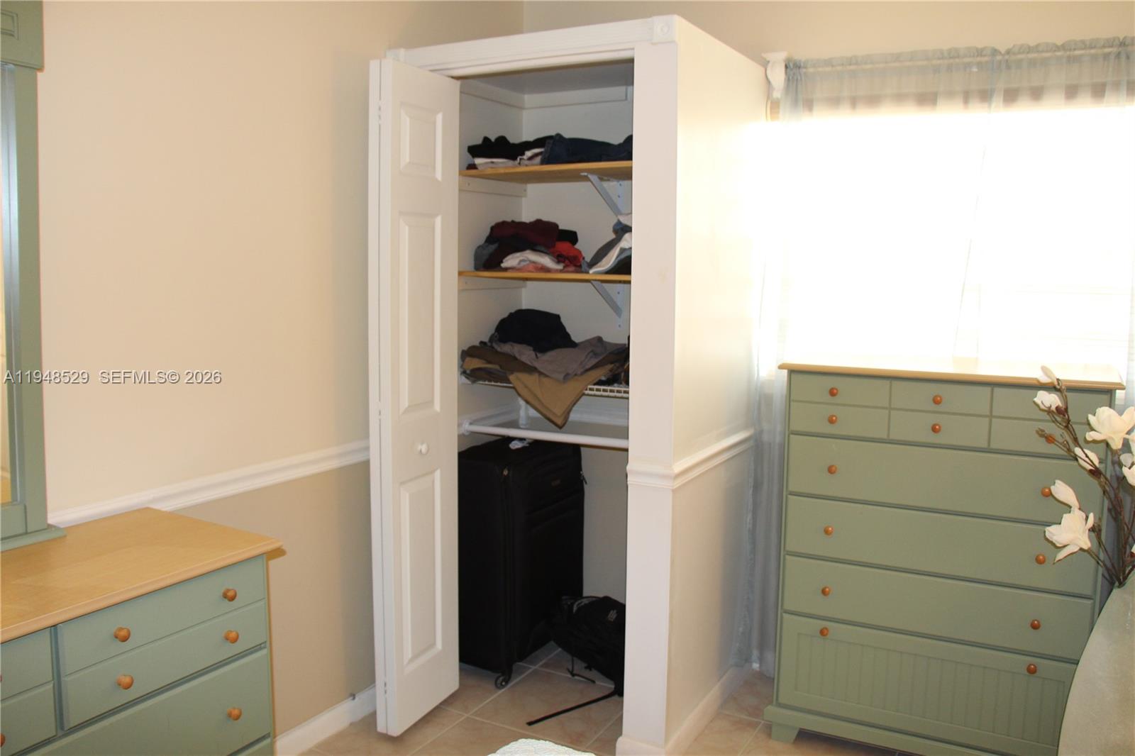 MEADOWS CONDO - Residential