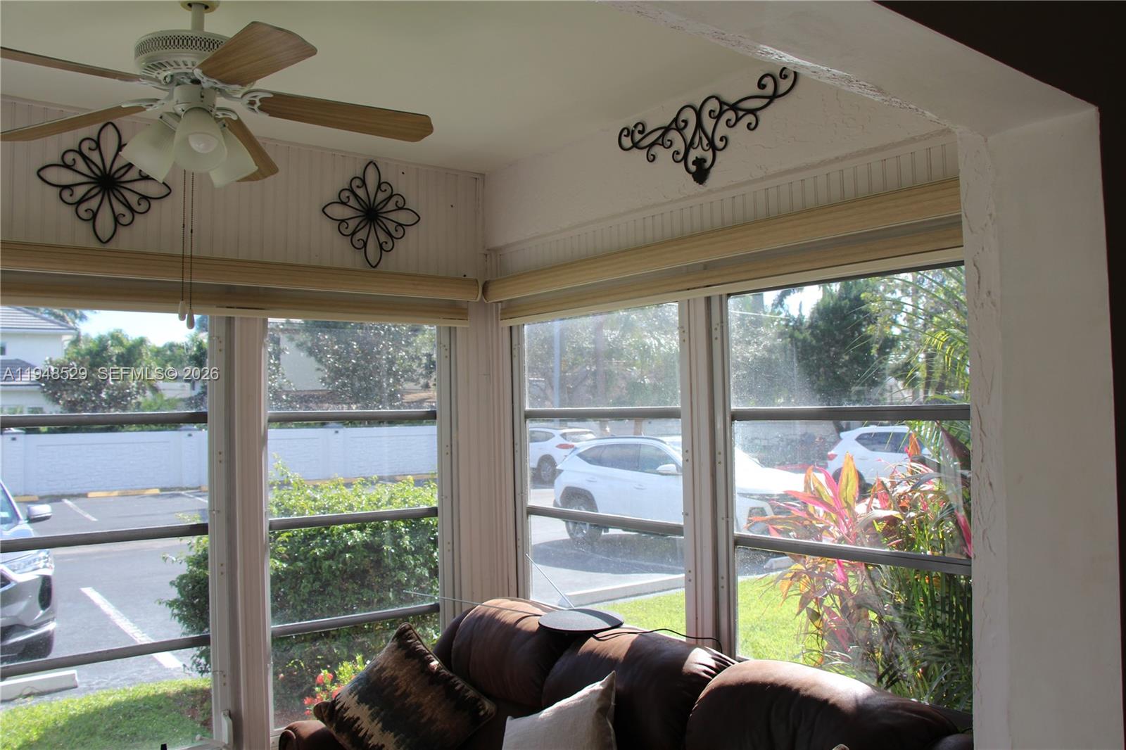 MEADOWS CONDO - Residential